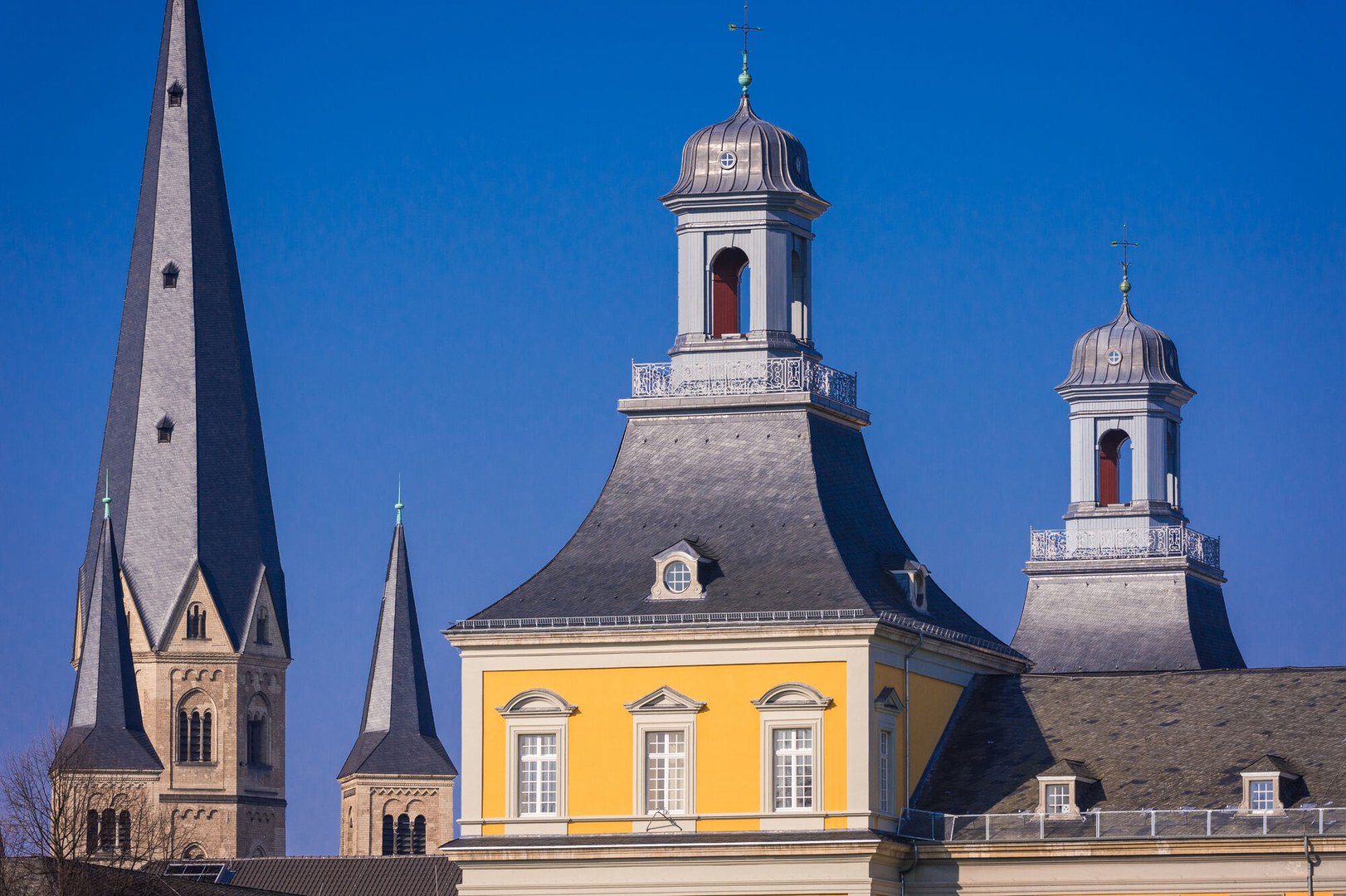 Two recently published sets of rankings, from CWTS Leiden and QS Europe, highlight the extensive international networks contributing to the University of Bonn’s research.